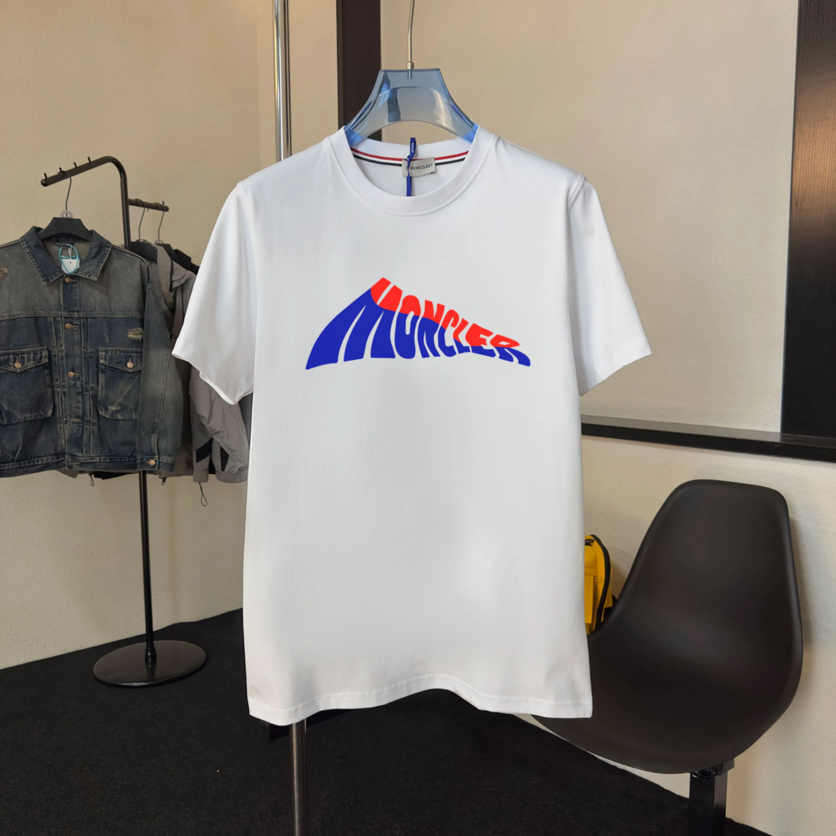 《 ~NFC ~ 》《Moncler~ 》2025New Arrival Quality T , Versatile Quality ！ ‼ 32 250G ‼ ， ， ， ， T 🤪 Sizes：S-M-L-XL-2XL ：Black，White， Same Style